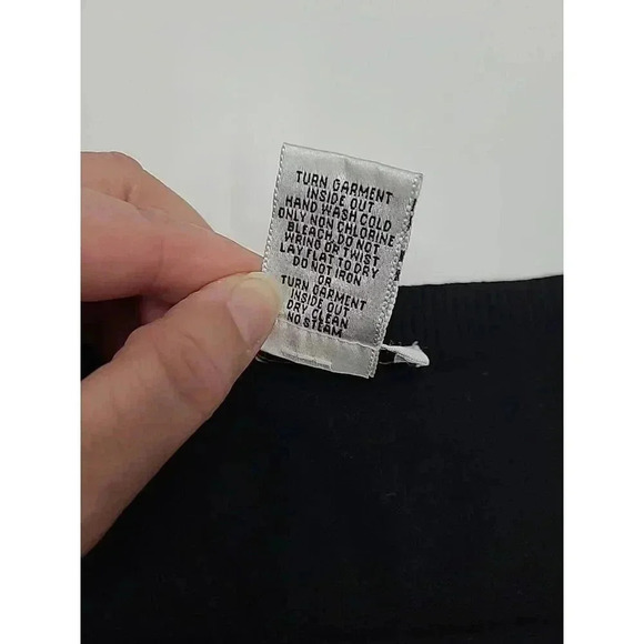 Vintage Talbots Sweater Women's Size Small Black Made in USA of Italian Yarn - Picture 6 of 7